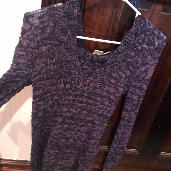 NWOT Roxy Hoodie Thin Sweater - Picture 2 of 7